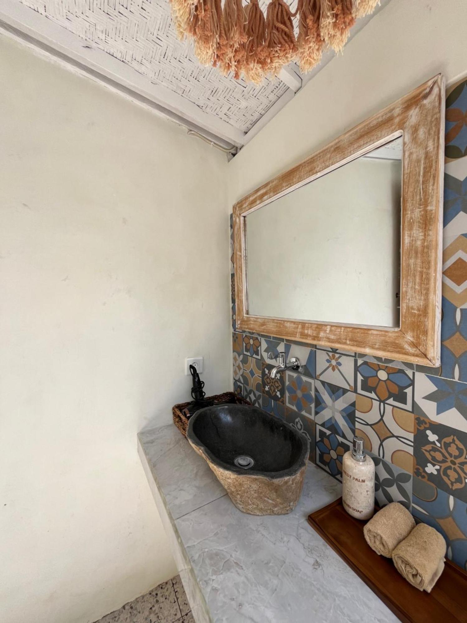Penida West Palm Cottage Toyapakeh Екстериор снимка