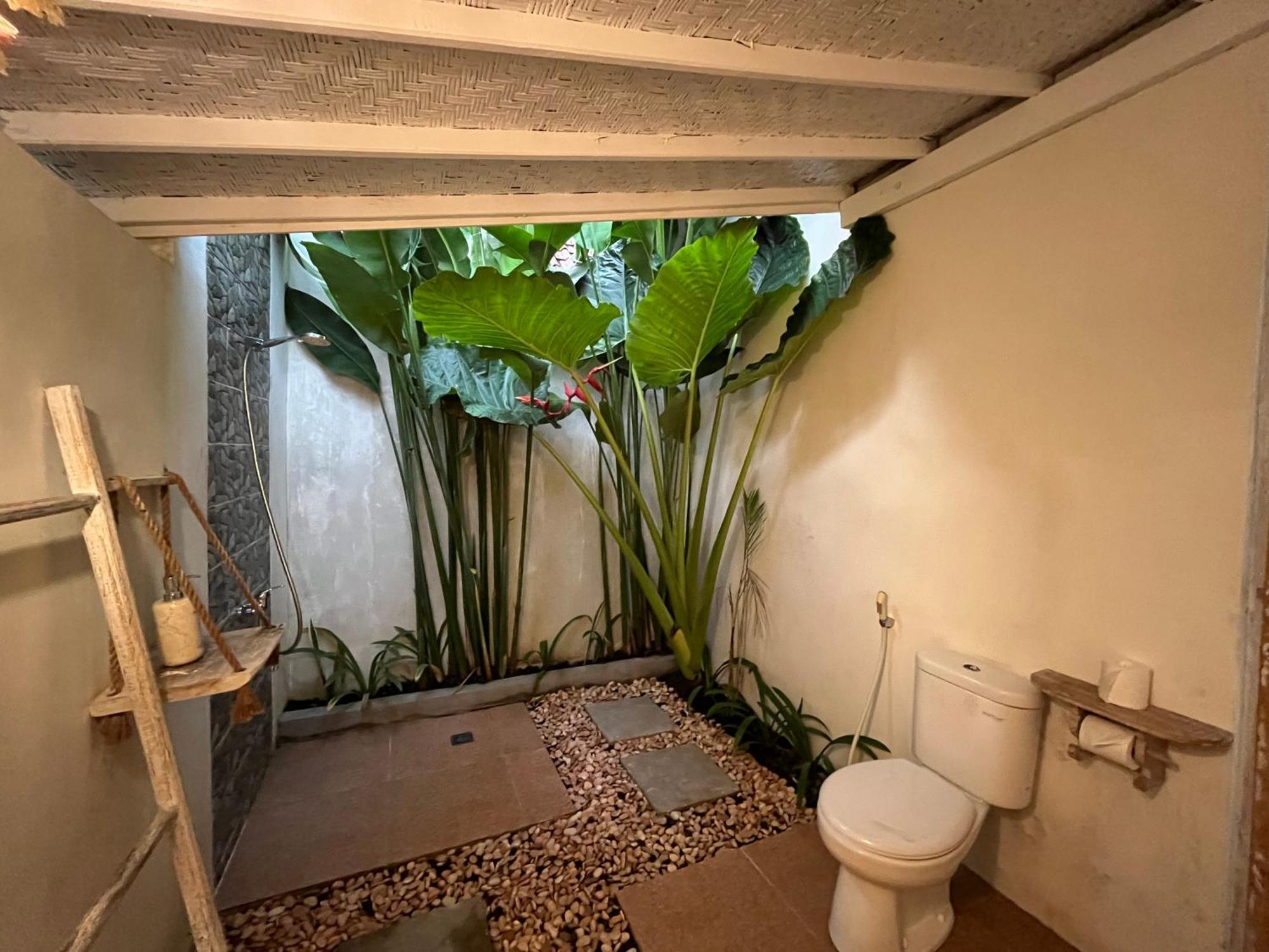 Penida West Palm Cottage Toyapakeh Екстериор снимка